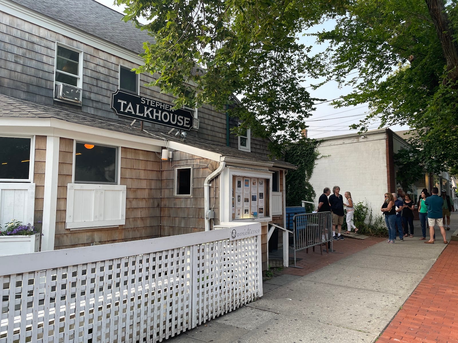Stephen Talkhouse in The Hamptons