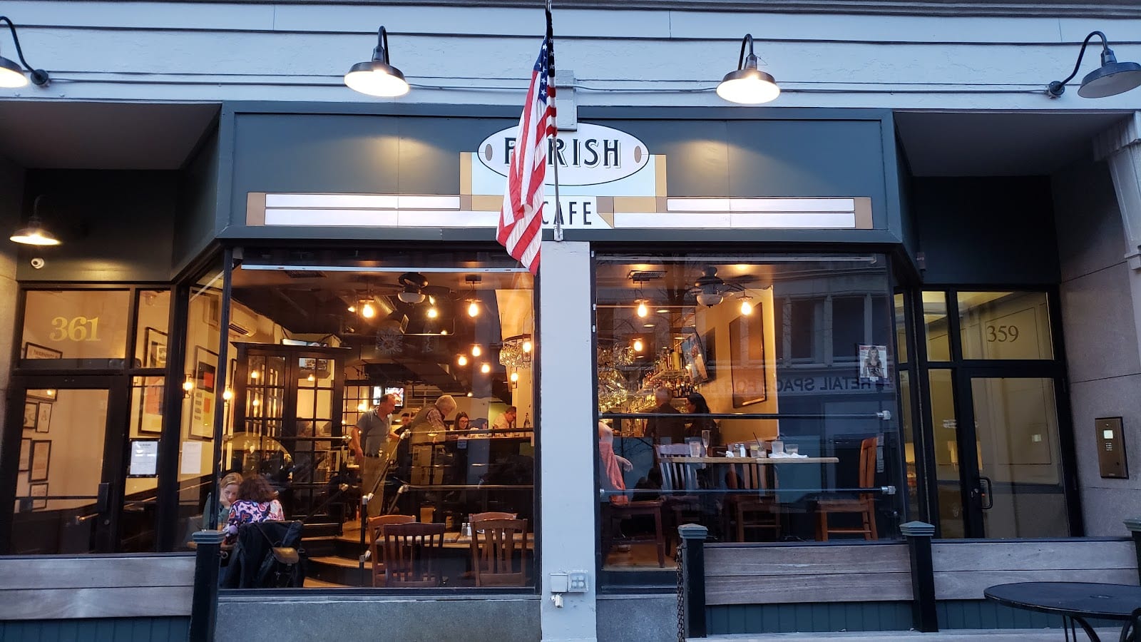 Outdoor patio dining on Boylston Street, Back Bay.