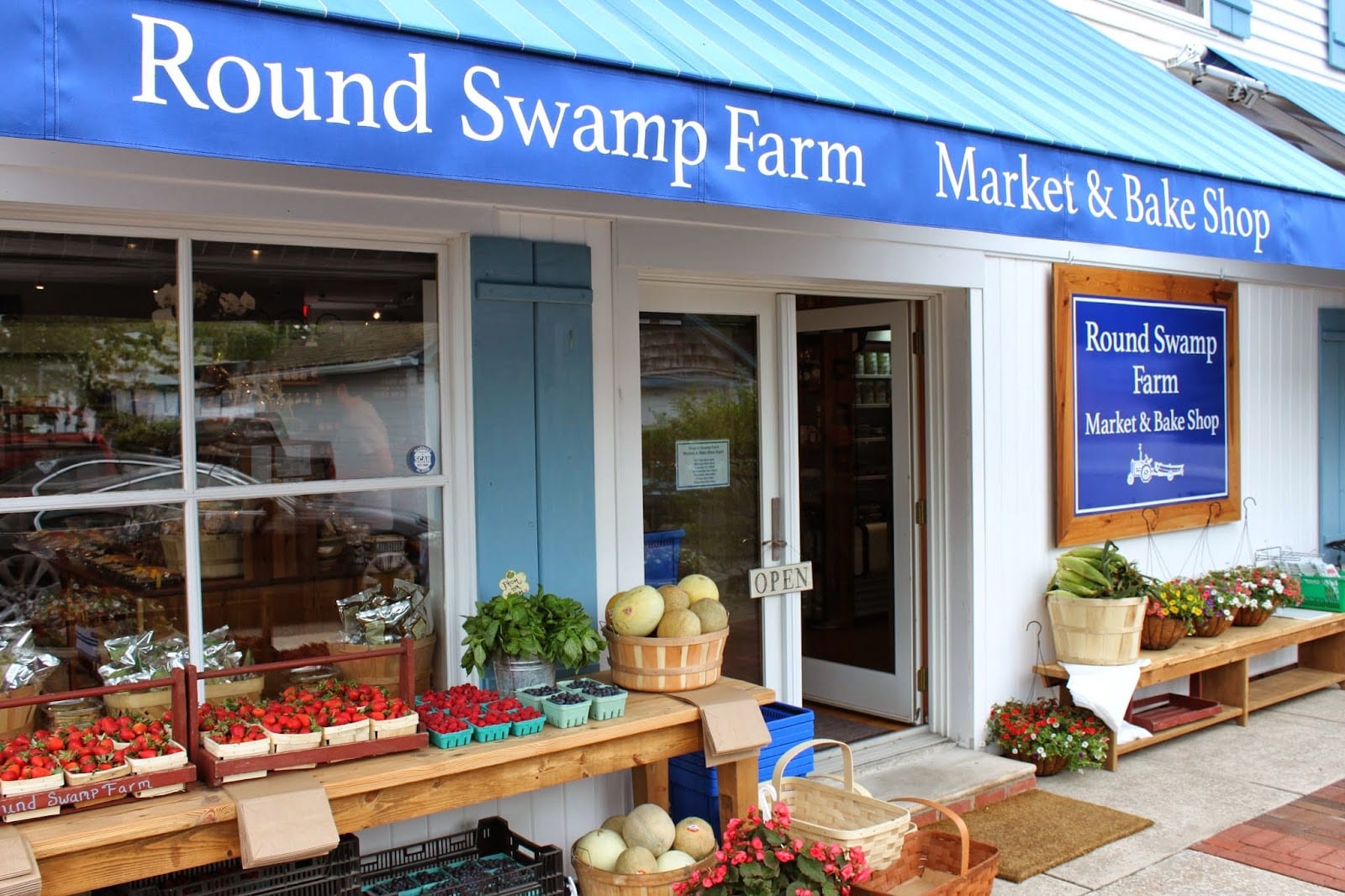 Bridgehampton Farmers Market in The Hamptons