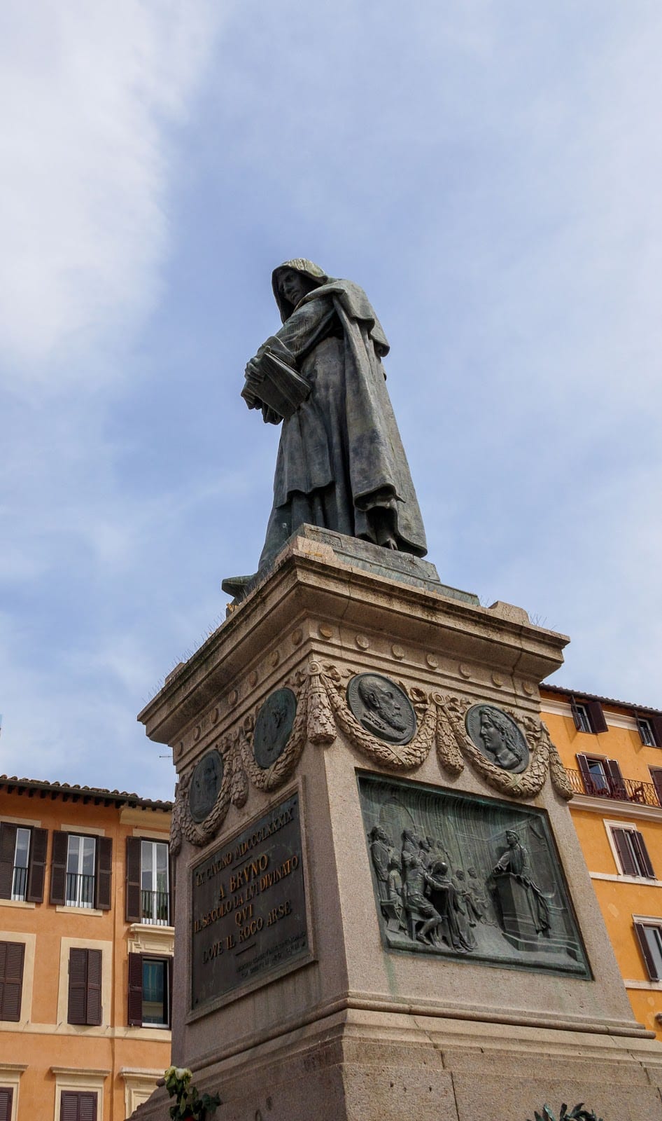 The bronze statue of the philosopher Giordano Bruno on Campo de' Fiori.