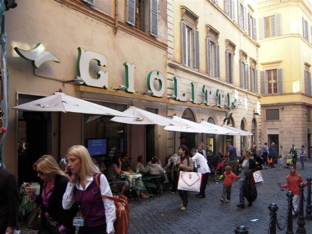 The Giolitti storefront with its green sign and outdoor tables near the Pantheon.