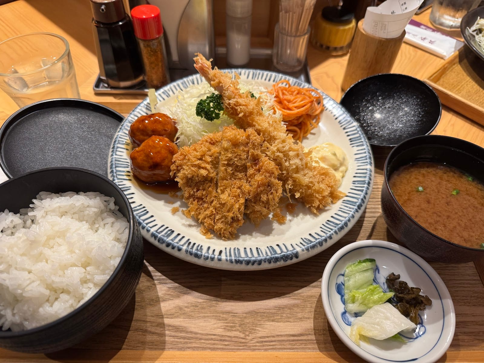 A tonkatsu set meal at Ginza Bairin.