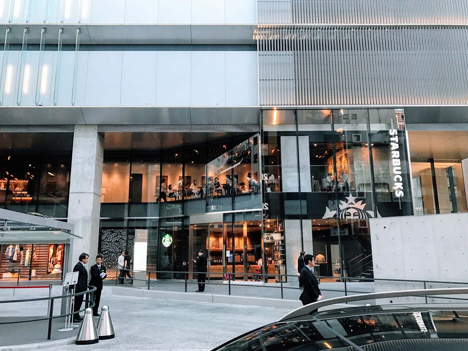 The street entrance of the Ginza Six complex.
