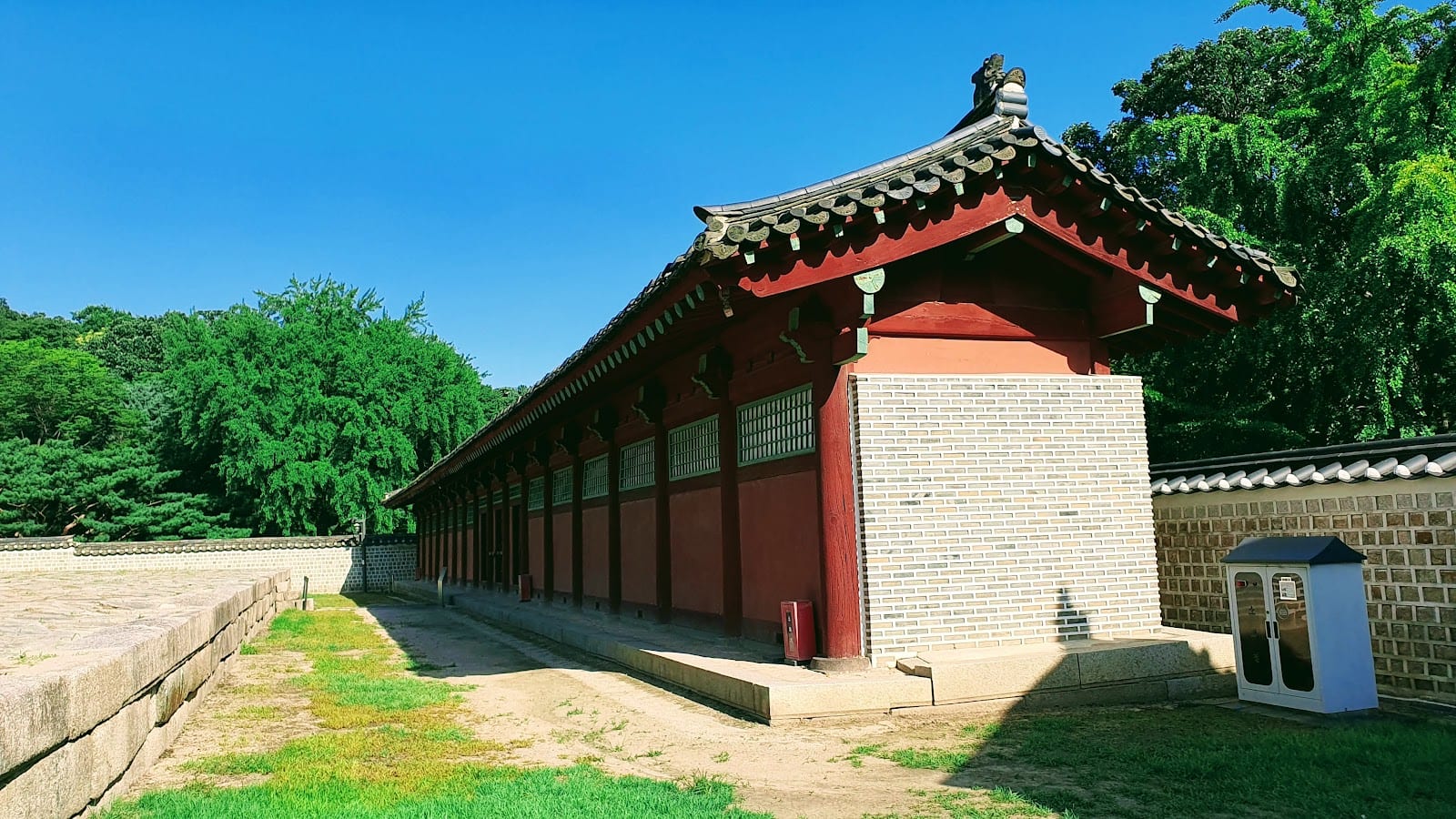 Jongmyo Shrine in Seoul