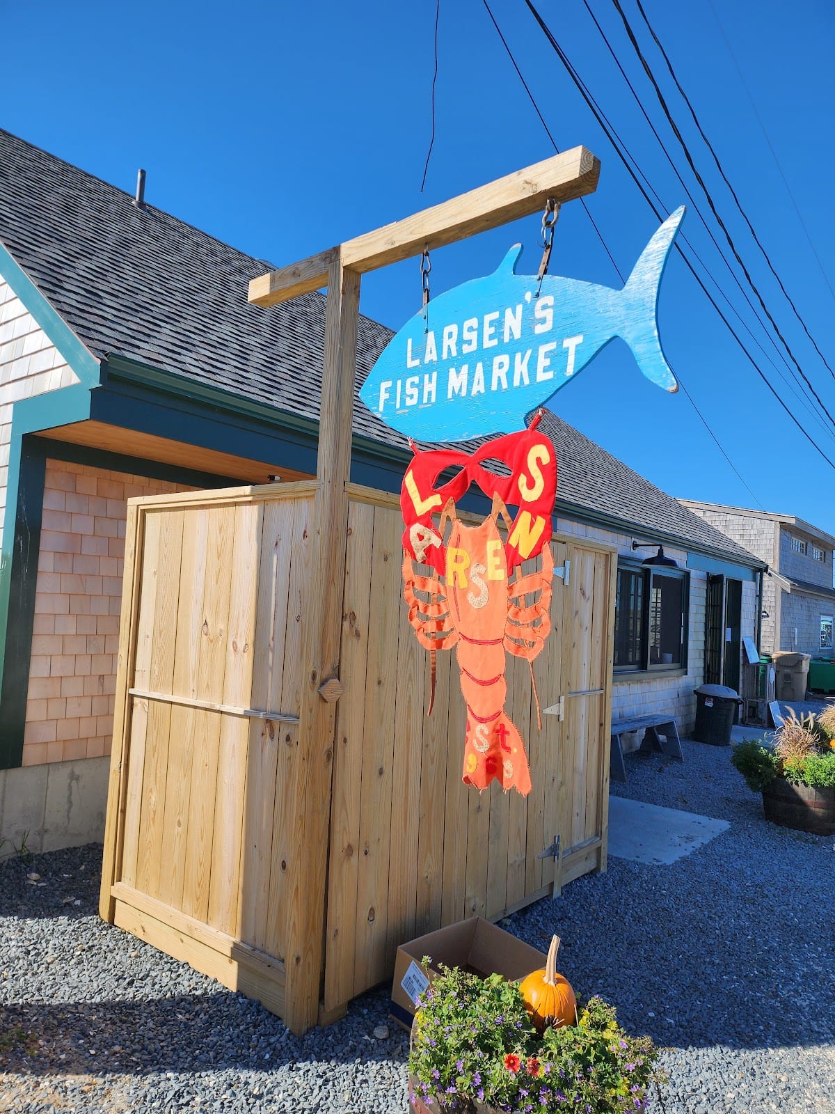 Larsen's Fish Market in Martha's Vineyard
