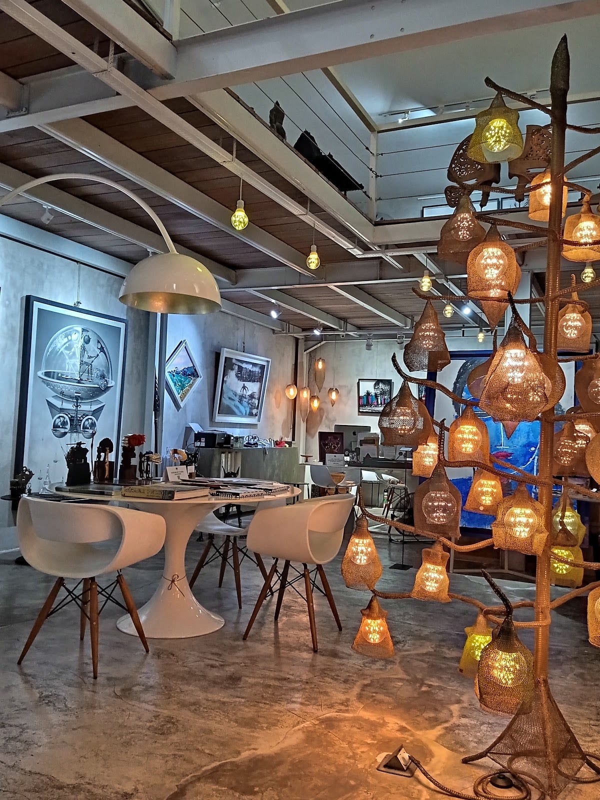 Nyaman Gallery in Bali
