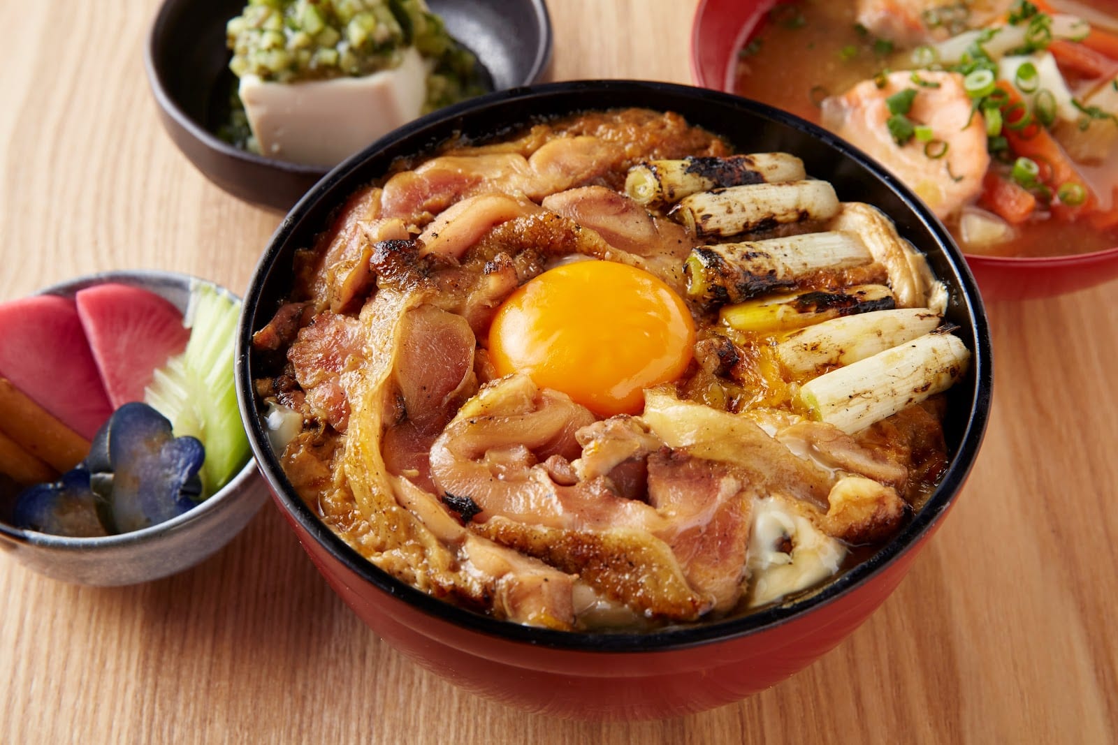 A regional rice bowl served at Shibuya Yokocho.