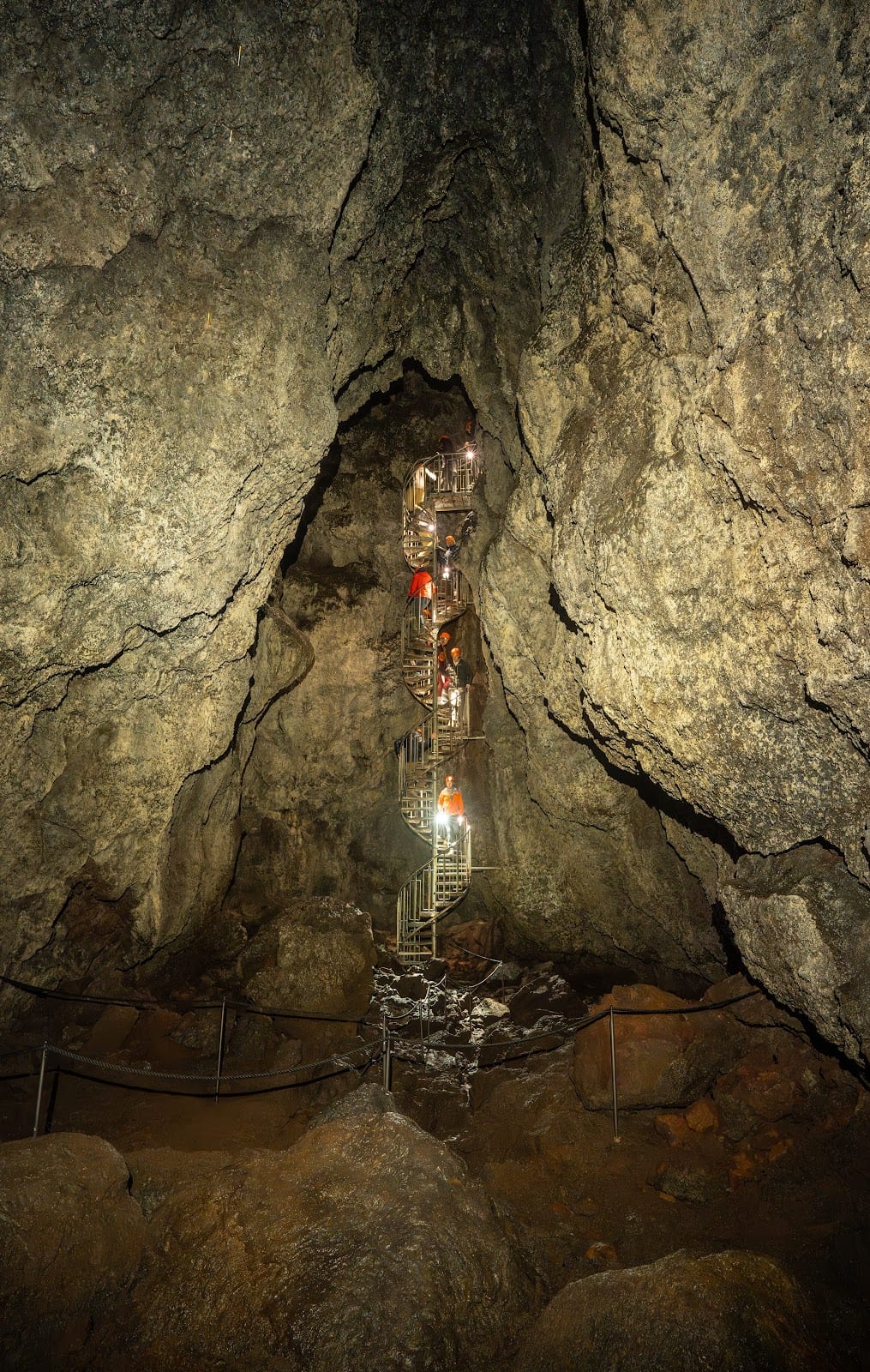 Vatnshellir Cave in Reykjavik
