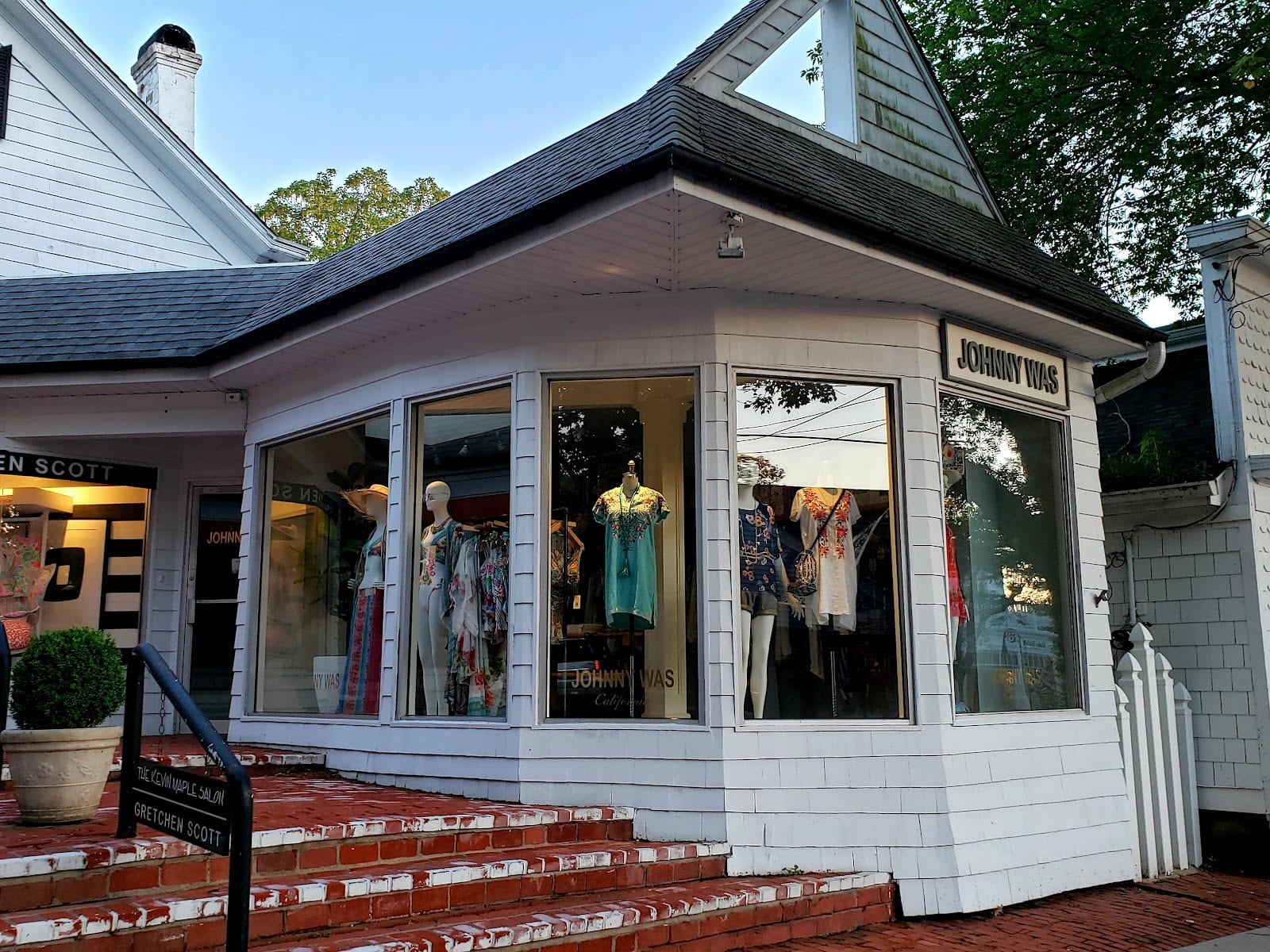 Main Street and Jobs Lane Shopping District in The Hamptons
