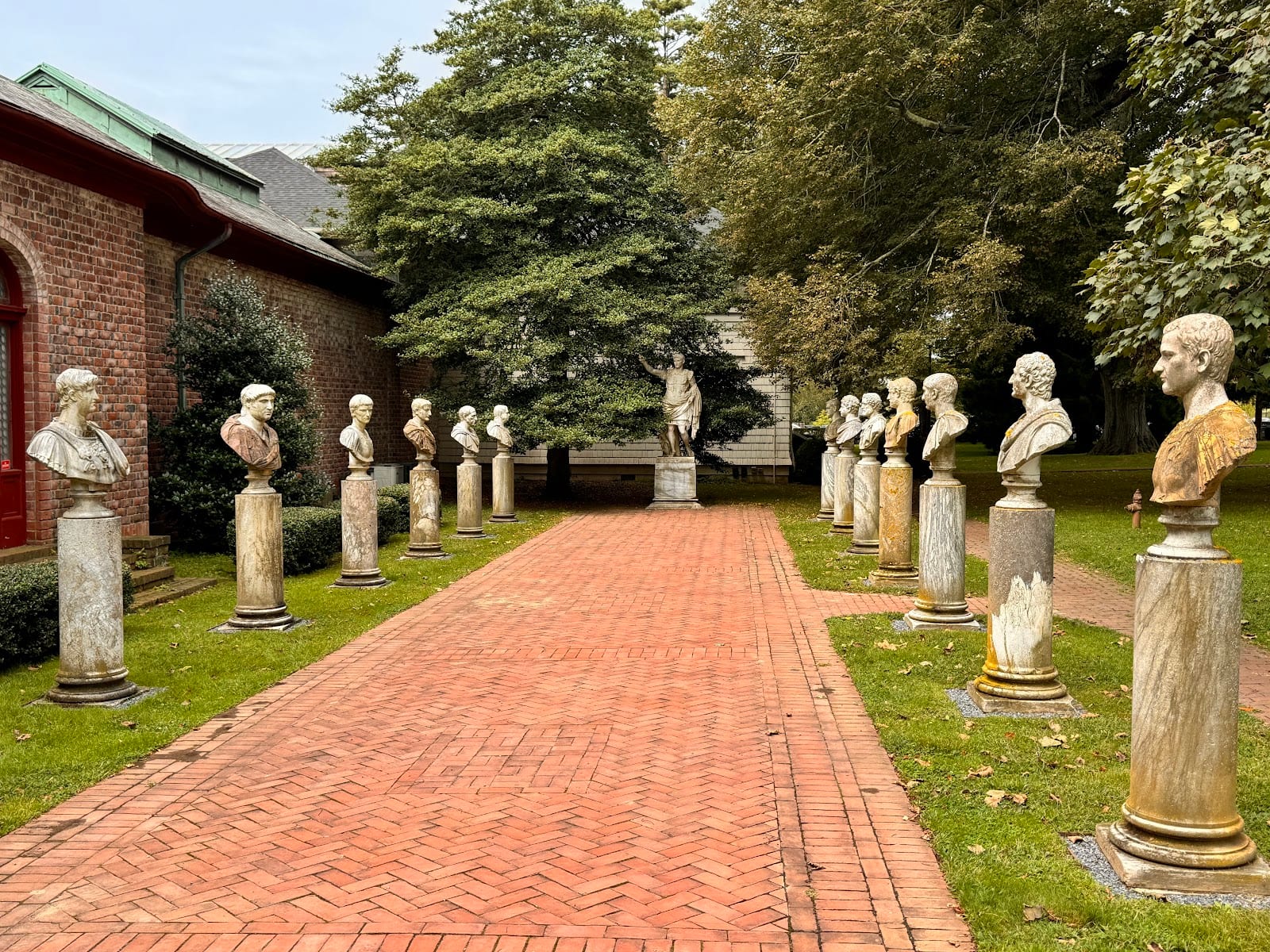 Southampton Arts Center in The Hamptons