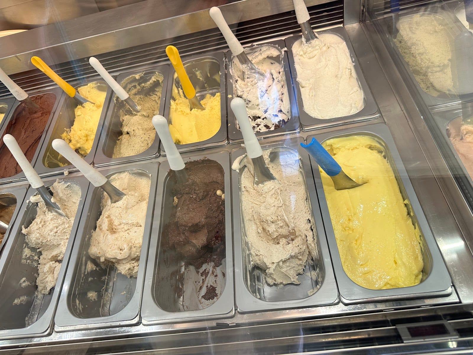 The gelato case at Gelateria dei Gracchi.