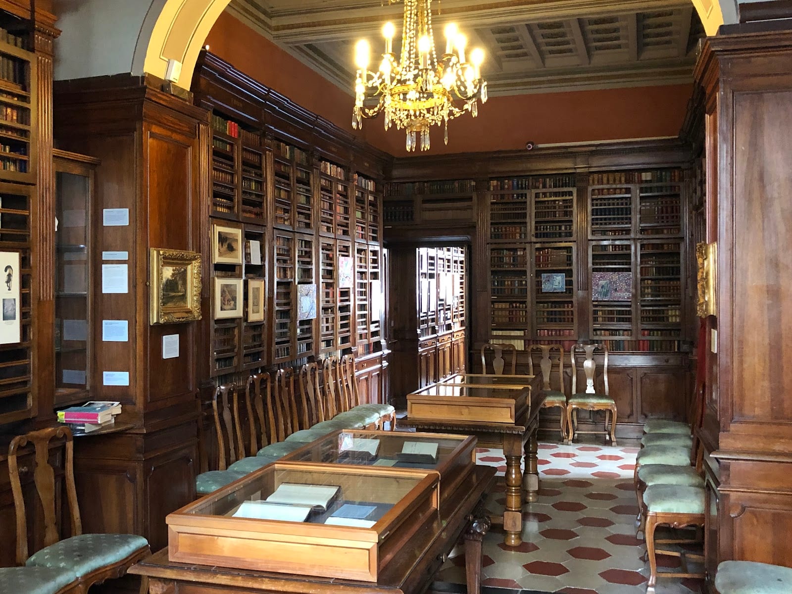 The wood-panelled library and reading room of the Keats-Shelley House.