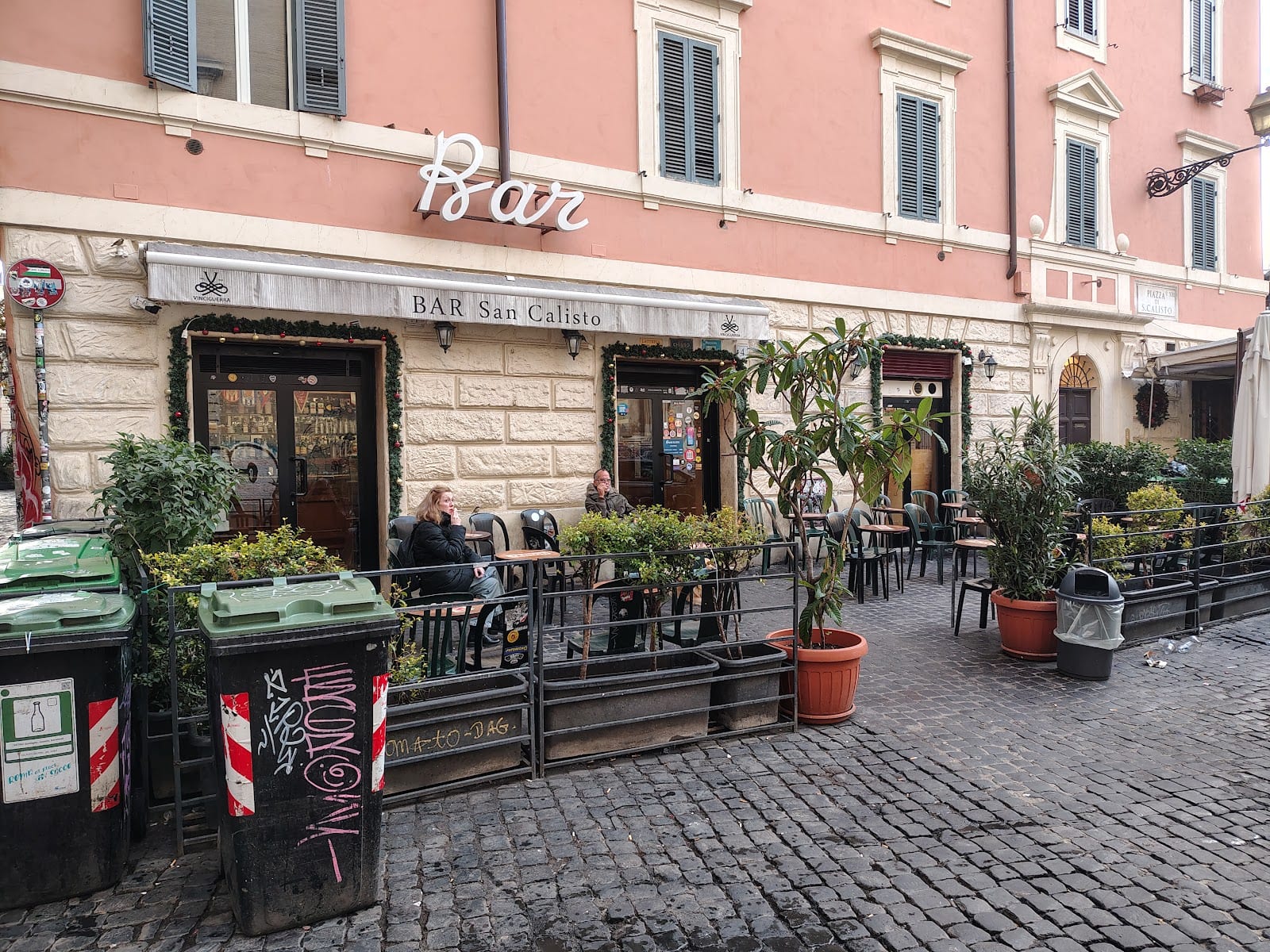 The street-side terrace of Bar San Calisto in Trastevere.