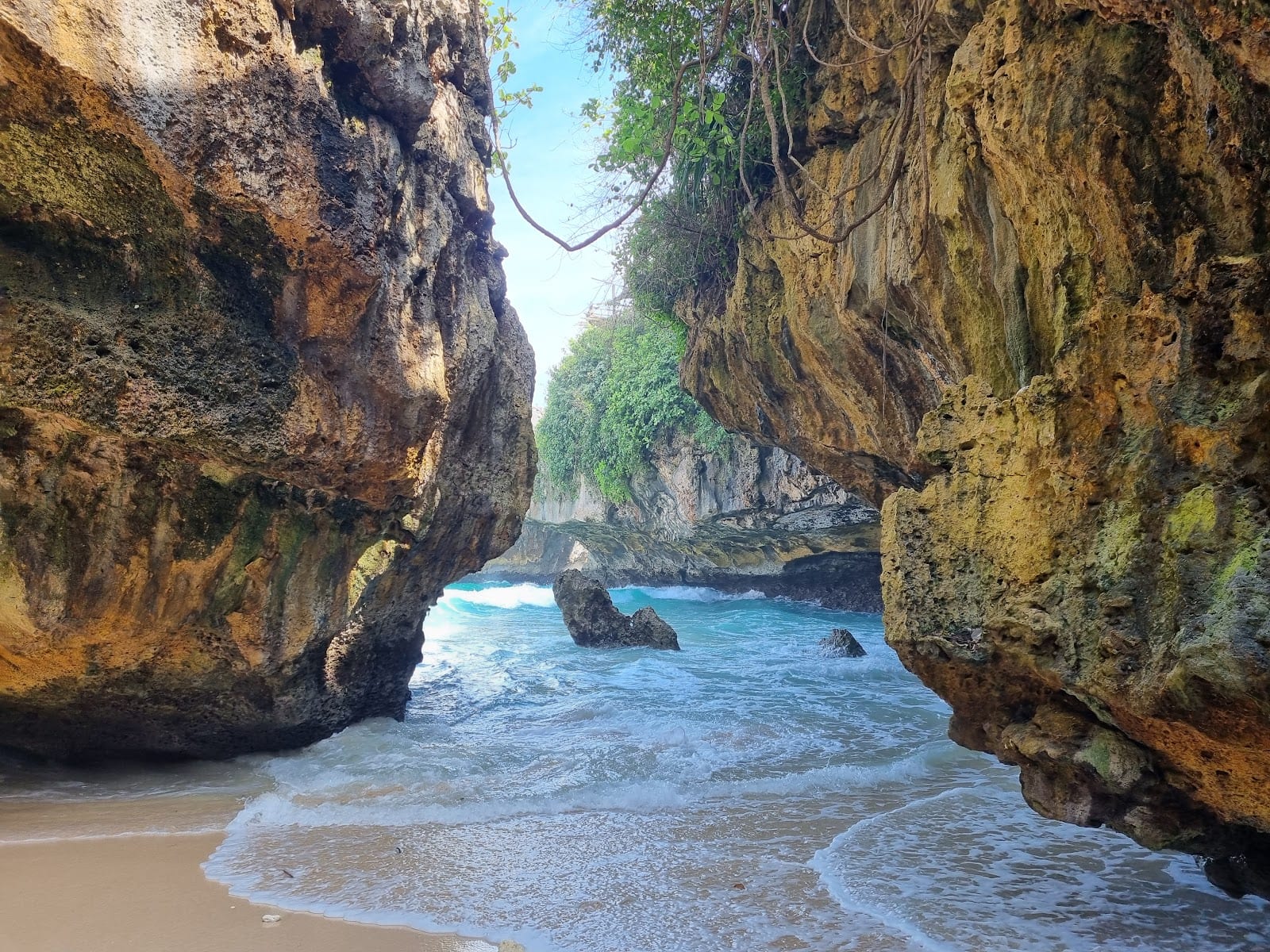 Suluban Beach in Bali