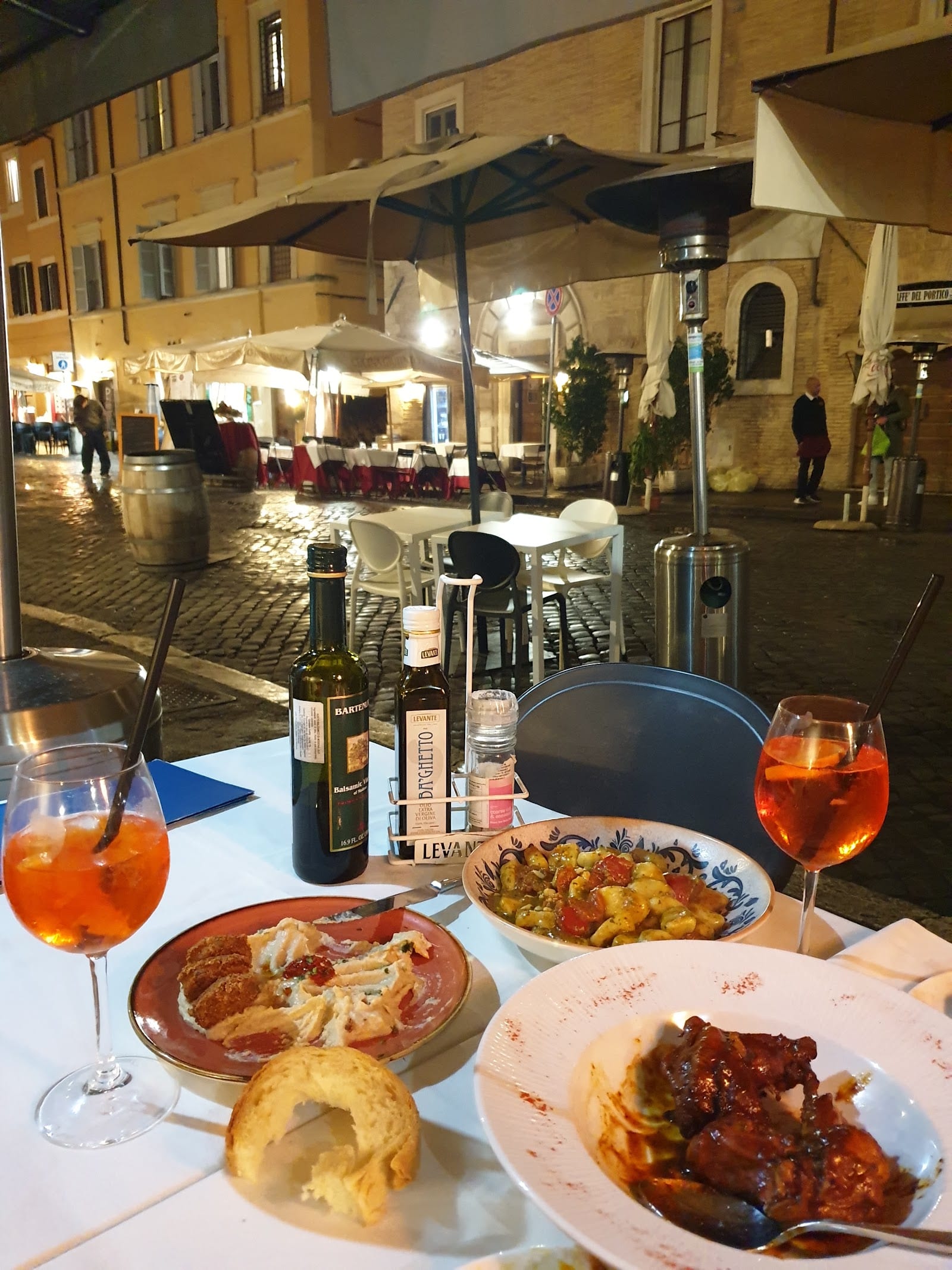 The dining room of Ba'Ghetto, a kosher Roman-Jewish trattoria on Via del Portico d'Ottavia.