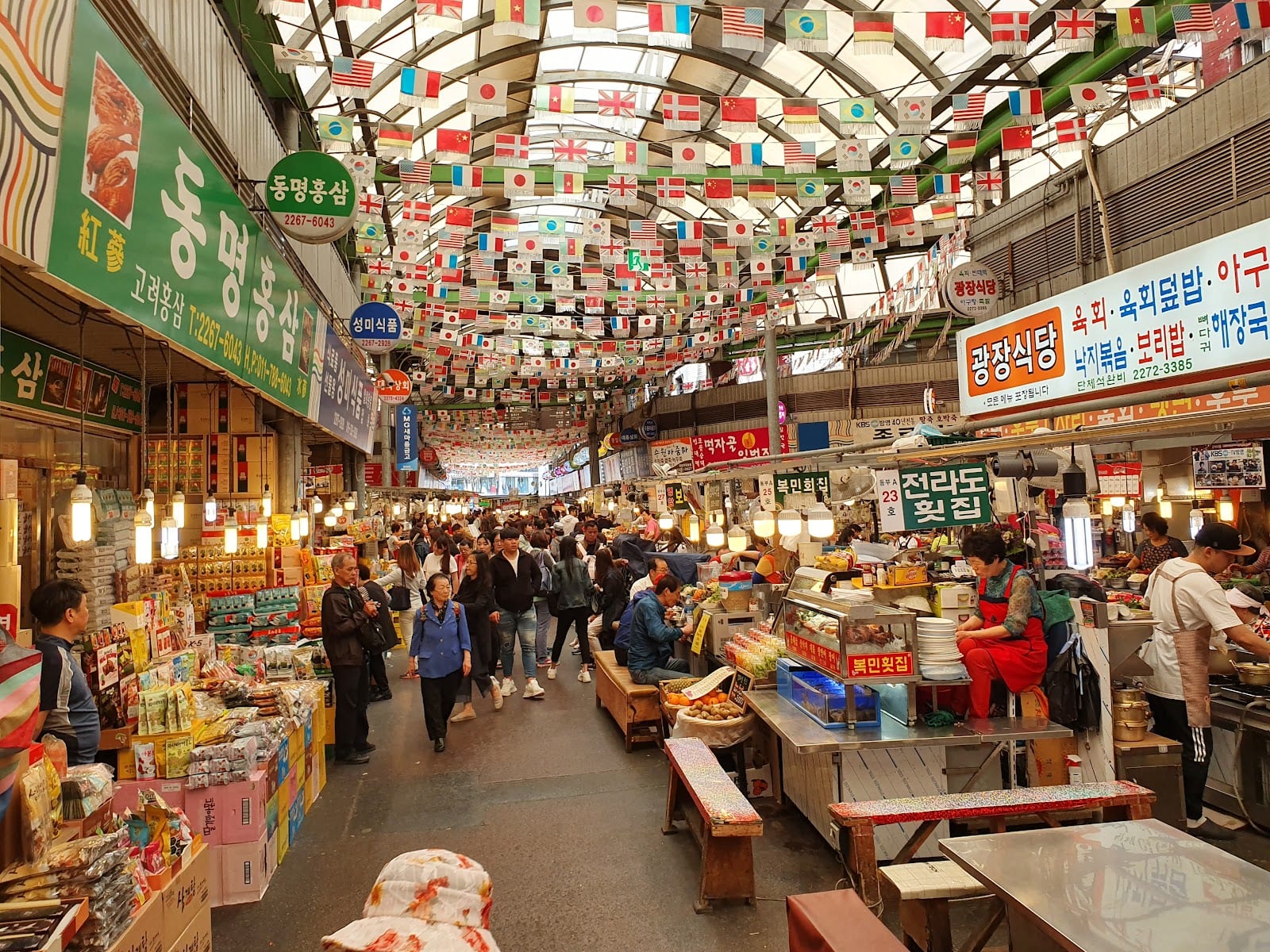 Gwangjang Market in Seoul
