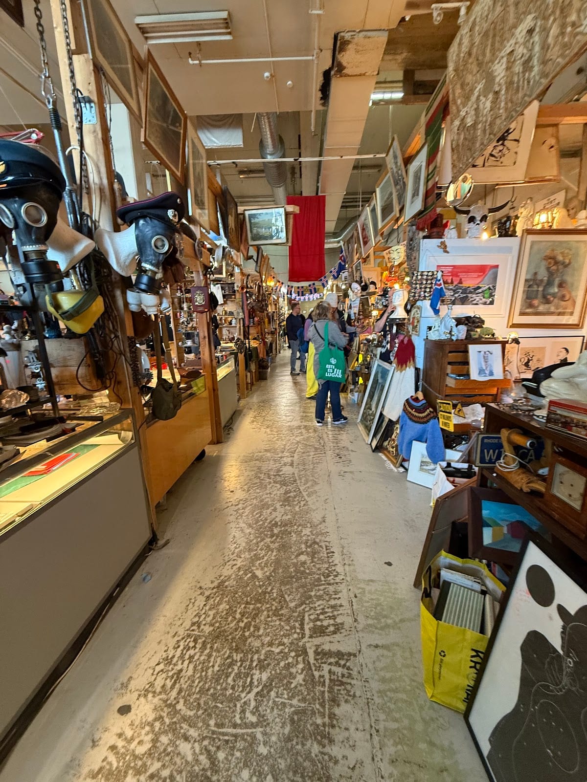 Kolaportið in Reykjavik