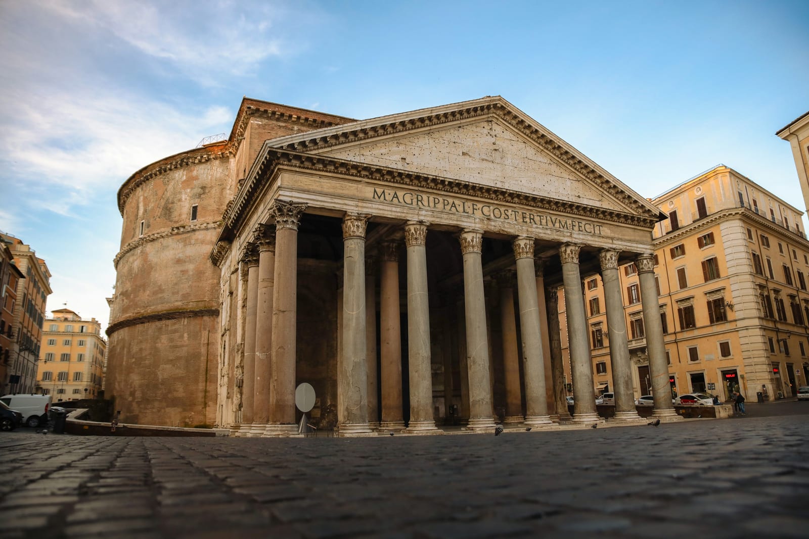 The portico and columns of the Pantheon in Piazza della Rotonda.