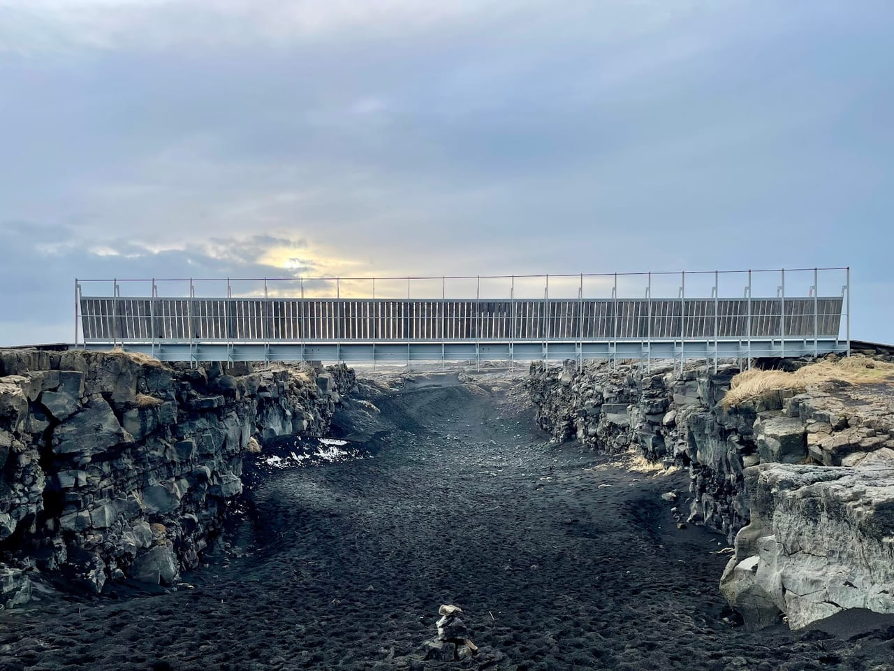 Bridge Between Continents, Sandgerði in Reykjavik
