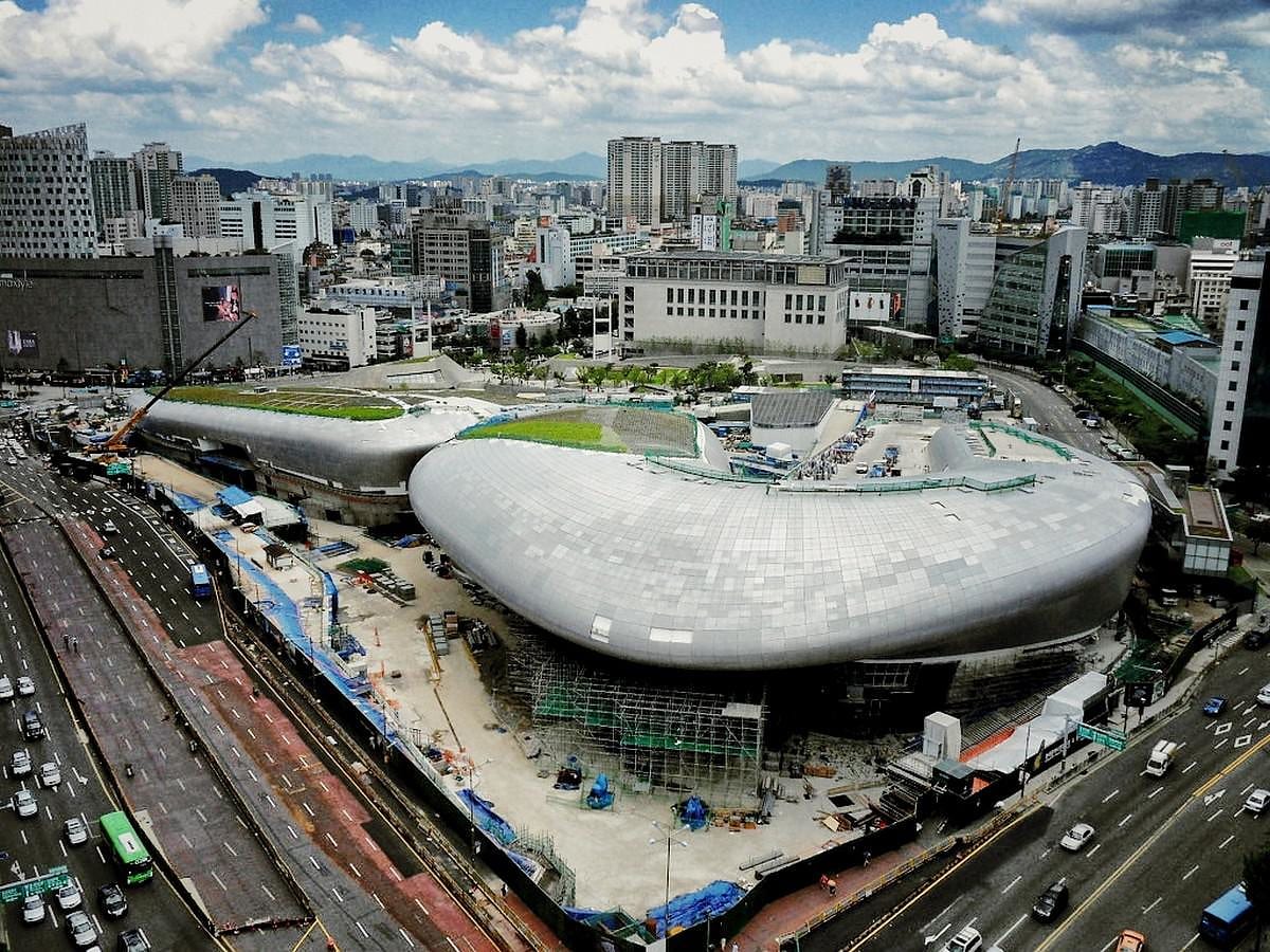 Dongdaemun Design Plaza, Seoul in Seoul