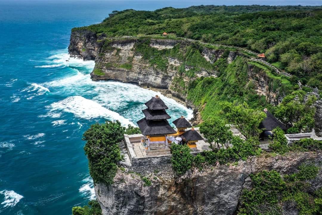 Uluwatu Temple, Pecatu in Bali