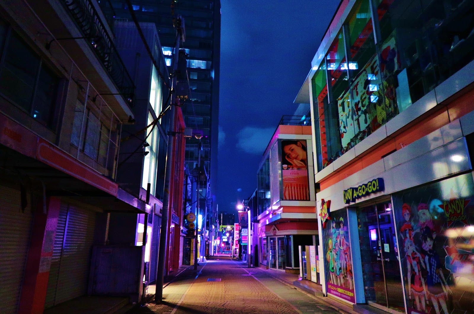 Takeshita Street, Harajuku's youth-fashion lane